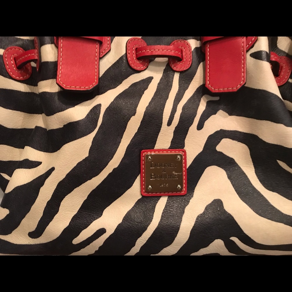 Awesome Bag To Add A Little Pizazz To Any Outfit! View 2